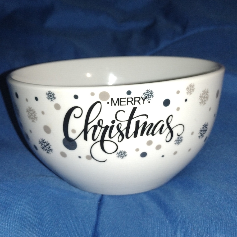 Holiday bowls